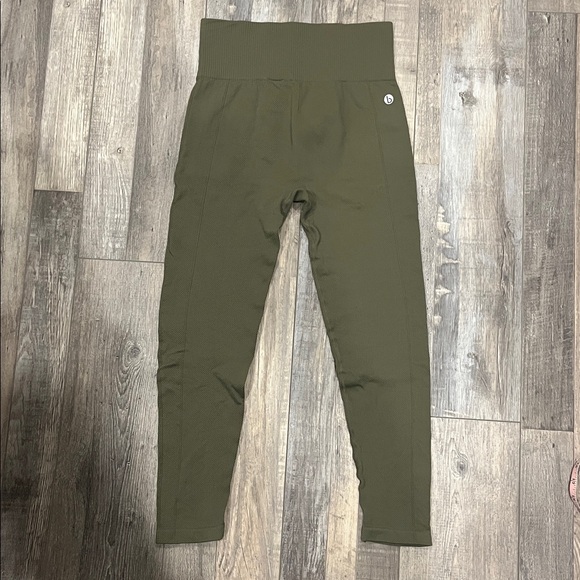 CottonOn Ribbed Leggings - Picture 2 of 4